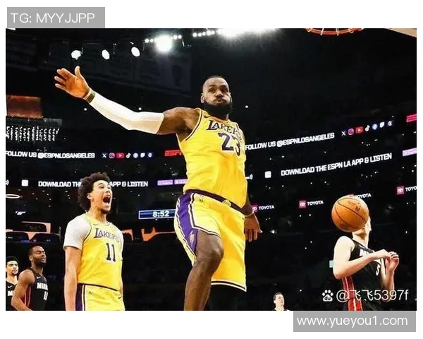 热火与湖人常规赛对决回顾及精彩瞬间分析 热火与湖人常规赛对决回顾及精彩瞬间分析