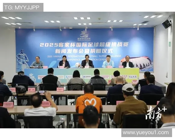 足球运动的全球影响力与发展趋势分析及未来展望 足球运动的全球影响力与发展趋势分析及未来展望