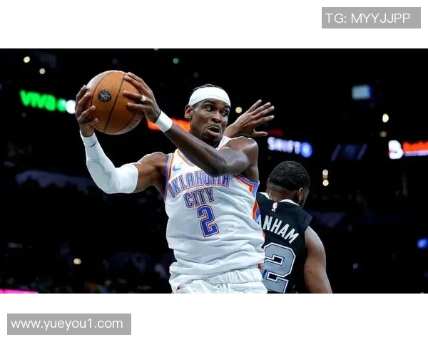 2014年NBA西部决赛雷霆与马刺第四场激战回顾与精彩瞬间分析