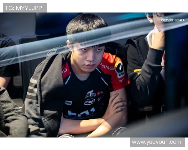 EDG战队在CSGO中的灵活战术解析与团队协作探讨 EDG战队在CSGO中的灵活战术解析与团队协作探讨
