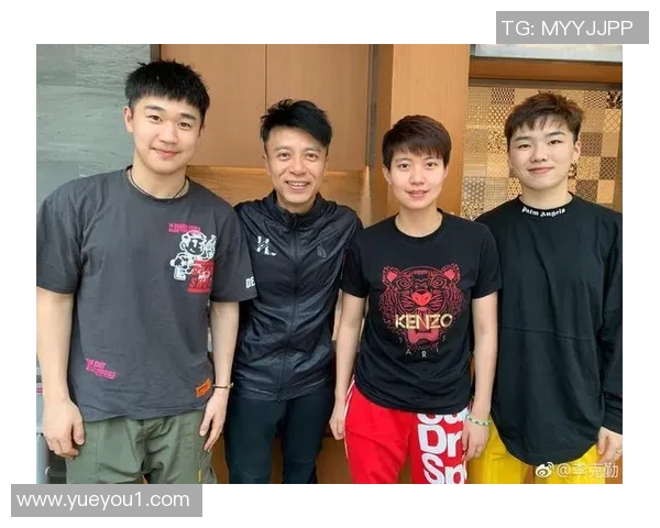 专访李军:探寻羽毛球冠军背后的秘密与成功秘诀 专访李军:探寻羽毛球冠军背后的秘密与成功秘诀